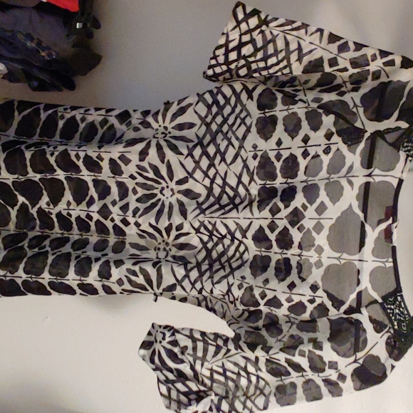 Size L Overshirt - Picture 3 of 3